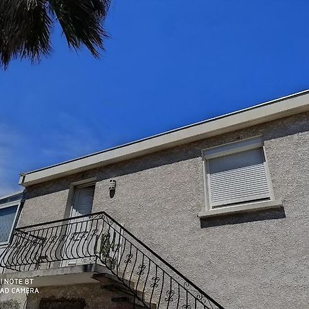 Les Goelands Ca Nous Va Appartement Entier Пор-ла-Нувел Екстериор снимка