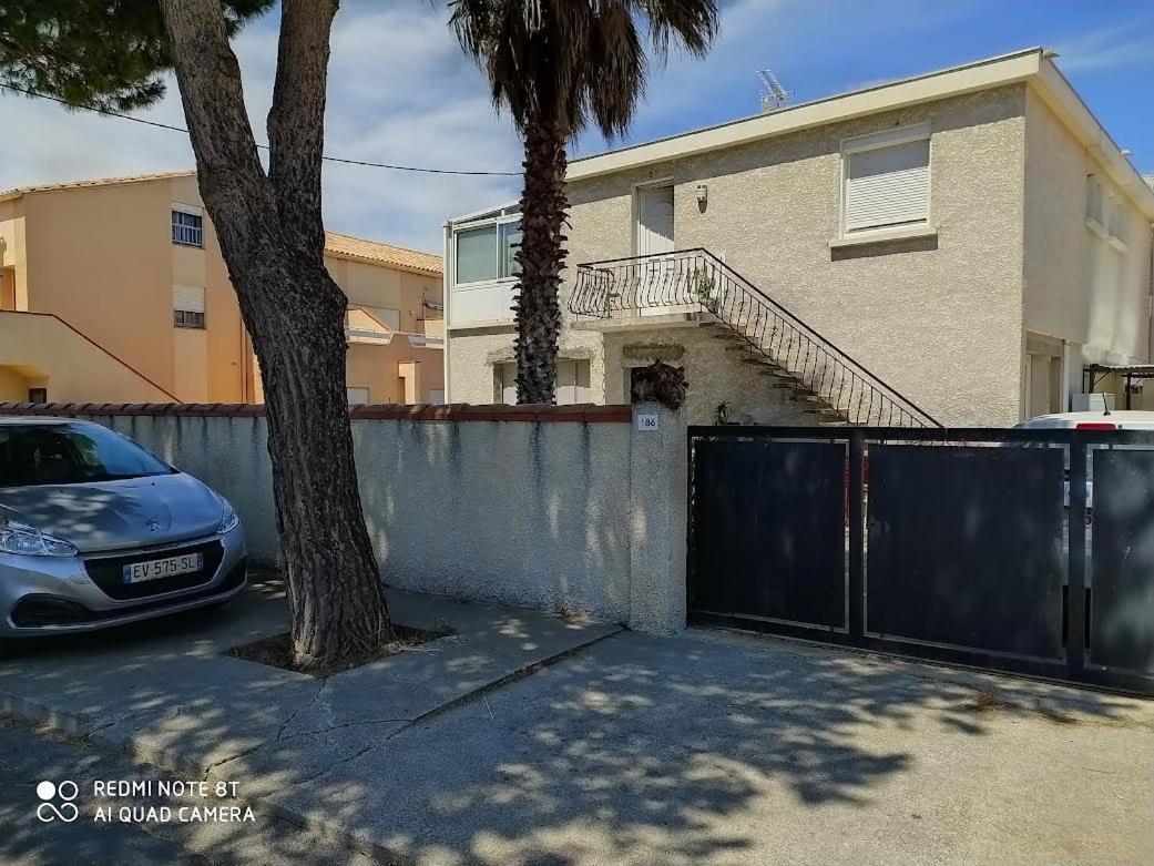 Les Goelands Ca Nous Va Appartement Entier Пор-ла-Нувел Екстериор снимка